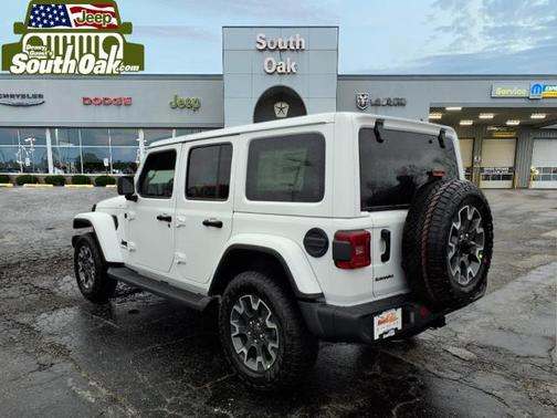Bright White Clearcoat 2026 Jeep Wrangler 4-Door Sahara 4x4
