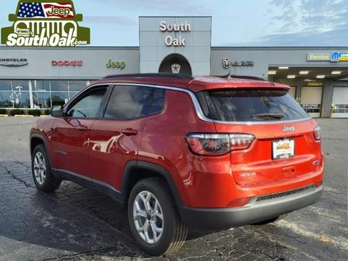 2025 Jeep Compass Latitude