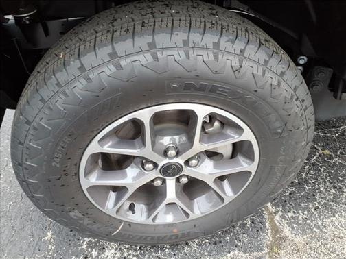 Granite Crystal Metallic Clearcoat 2026 Jeep Wrangler Sport S
