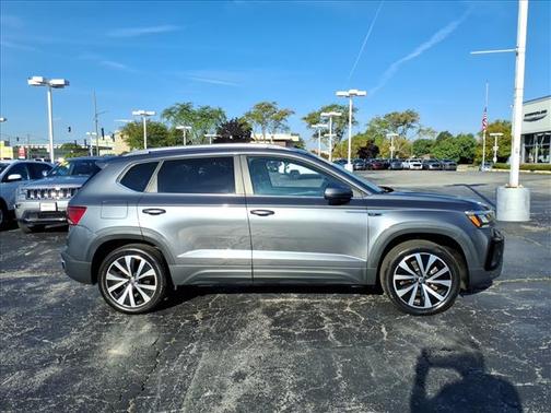 2022 Volkswagen Taos 1.5T SE