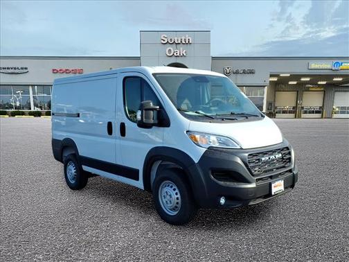 Bright White Clearcoat 2026 RAM ProMaster 1500 Low Roof