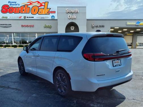 2026 Chrysler Pacifica L