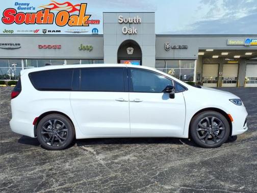2026 Chrysler Pacifica L