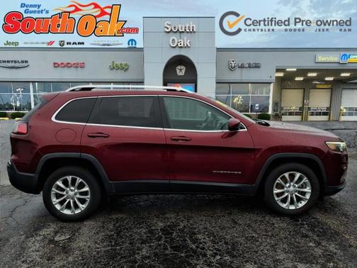 Velvet Red Pearlcoat 2019 Jeep Cherokee Latitude