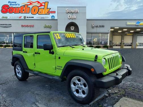 Gecko Pearlcoat 2012 Jeep Wrangler Unlimited Sport