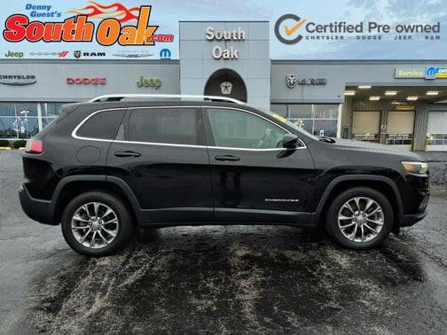 Diamond Black Crystal Pearlcoat 2020 Jeep Cherokee Latitude Plus