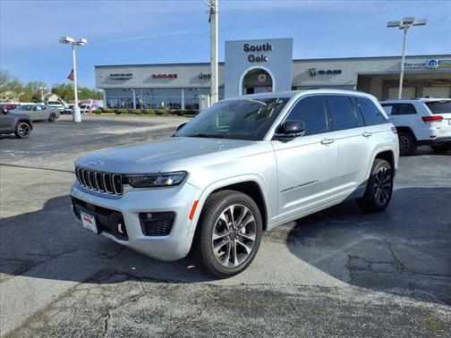2022 Jeep Grand Cherokee Overland