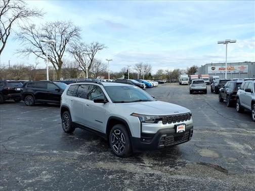 2026 Jeep Cherokee Laredo 4x4