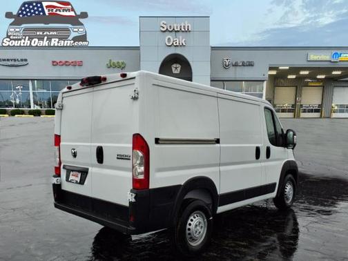 2025 RAM ProMaster 1500 Low Roof
