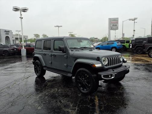 2025 Jeep Wrangler 4xe Sahara