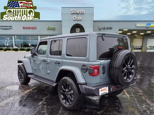 2025 Jeep Wrangler 4xe Sahara