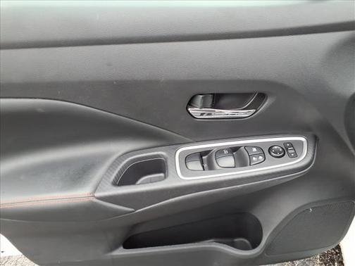 2023 Nissan Versa 1.6 S