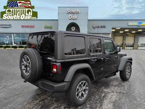 Black Clearcoat 2026 Jeep Wrangler Sport S