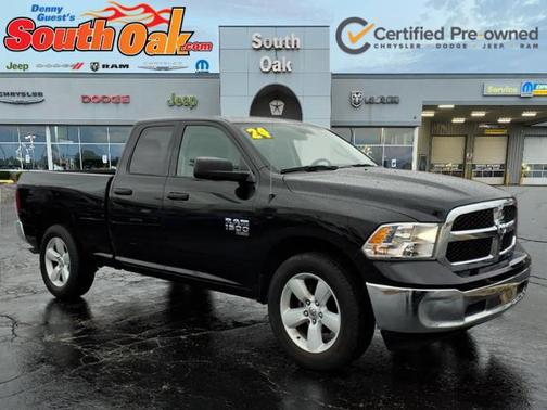 Diamond Black Crystal Pearlcoat 2024 RAM 1500 Classic SLT