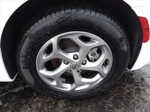 Bright White Clearcoat 2023 Chrysler Pacifica Limited