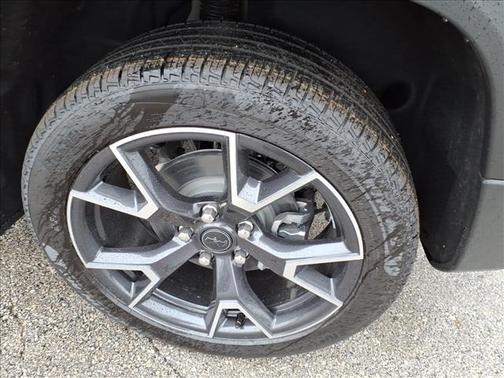 '41 2026 Jeep Cherokee Overland