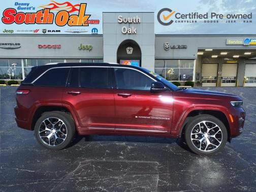 2022 Jeep Grand Cherokee Summit