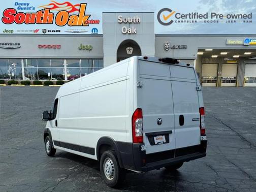 Bright White Clearcoat 2025 RAM ProMaster 2500 Tradesman