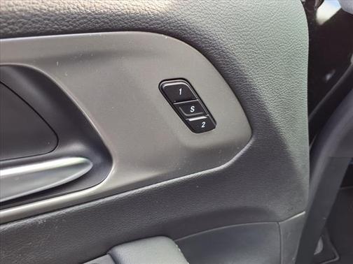 2025 Chrysler Pacifica L