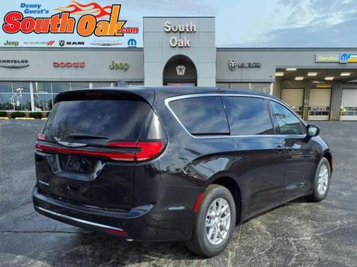2025 Chrysler Pacifica L