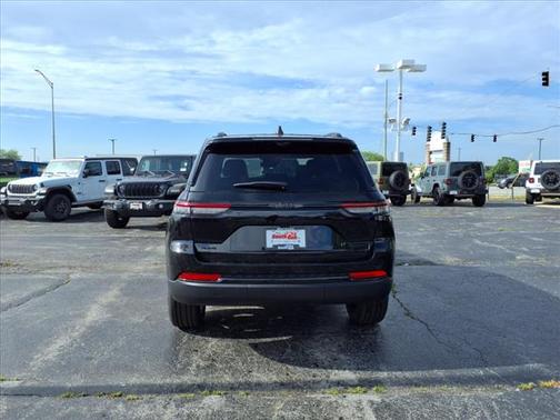2025 Jeep Grand Cherokee Limited X