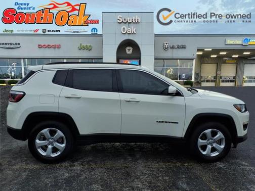 White Clearcoat 2018 Jeep Compass Latitude