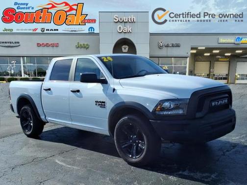 Bright White Clearcoat 2024 RAM 1500 Classic Warlock Crew Cab 4x4 5'7' Box
