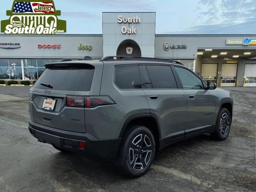 2026 Jeep Cherokee Laredo 4x4
