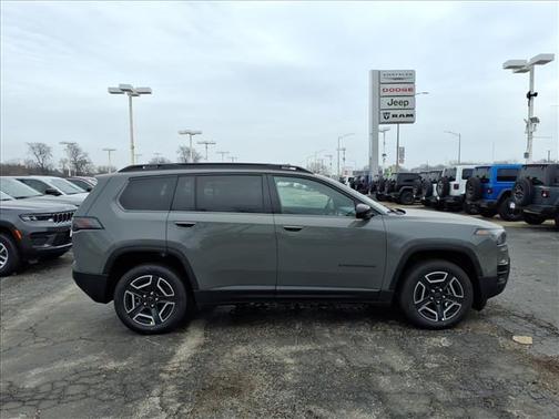 2026 Jeep Cherokee Laredo 4x4