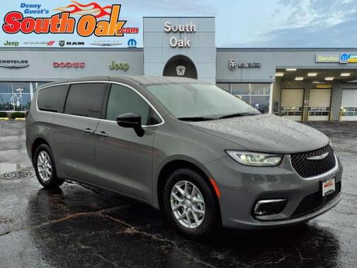 2025 Chrysler Pacifica L