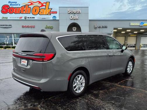 2025 Chrysler Pacifica L
