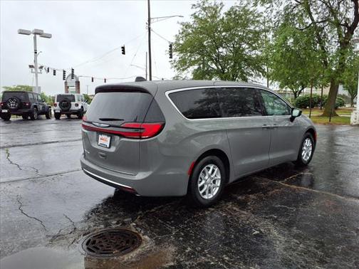 2025 Chrysler Pacifica L