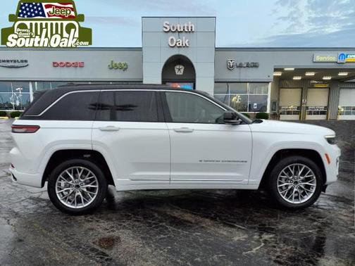 2025 Jeep Grand Cherokee Summit