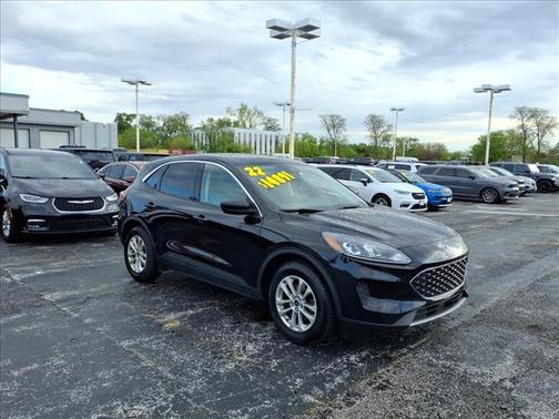 Agate Black Metallic 2022 Ford Escape SE
