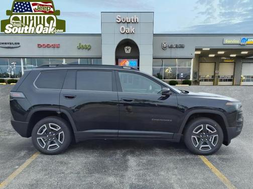 Diamond Black Crystal Pearlcoat 2026 Jeep Cherokee Limited