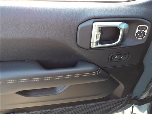Anvil Clearcoat 2025 Jeep Wrangler 4xe Sahara