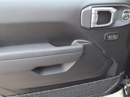 2025 Jeep Wrangler 4xe Sport S