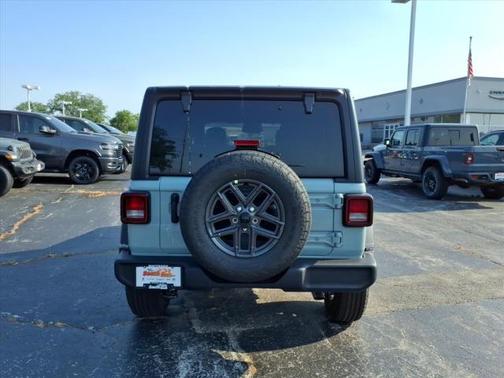 Earl Clearcoat 2026 Jeep Wrangler Sport S