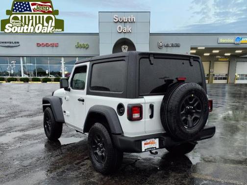 2025 Jeep Wrangler Sport