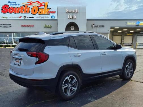 2021 GMC Terrain SLT