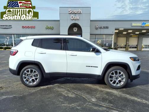 2025 Jeep Compass Latitude