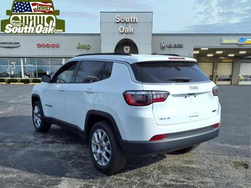 2025 Jeep Compass Latitude