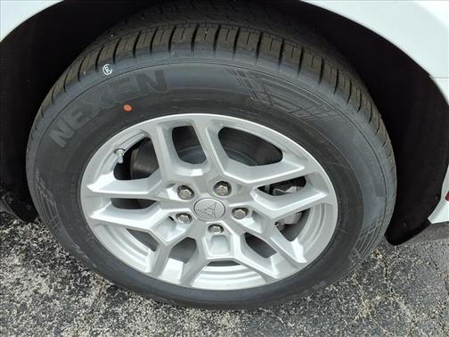 Bright White Clearcoat 2026 Dodge Charger R/T