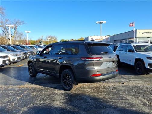 2025 Jeep Grand Cherokee L Altitude