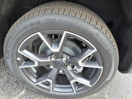 diamond black crystal pearlcoat 2026 Jeep Cherokee Overland