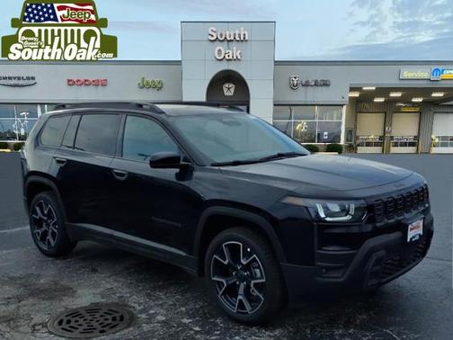 diamond black crystal pearlcoat 2026 Jeep Cherokee Overland