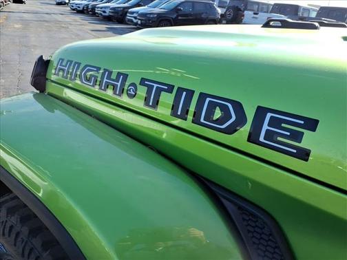 2025 Jeep Gladiator High Tide