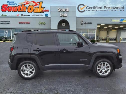 Black Clearcoat 2021 Jeep Renegade Latitude