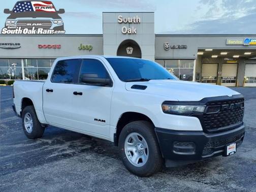Bright White Clearcoat 2026 RAM 1500 Tradesman