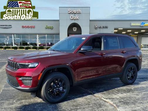 Velvet Red Pearlcoat 2025 Jeep Grand Cherokee Altitude